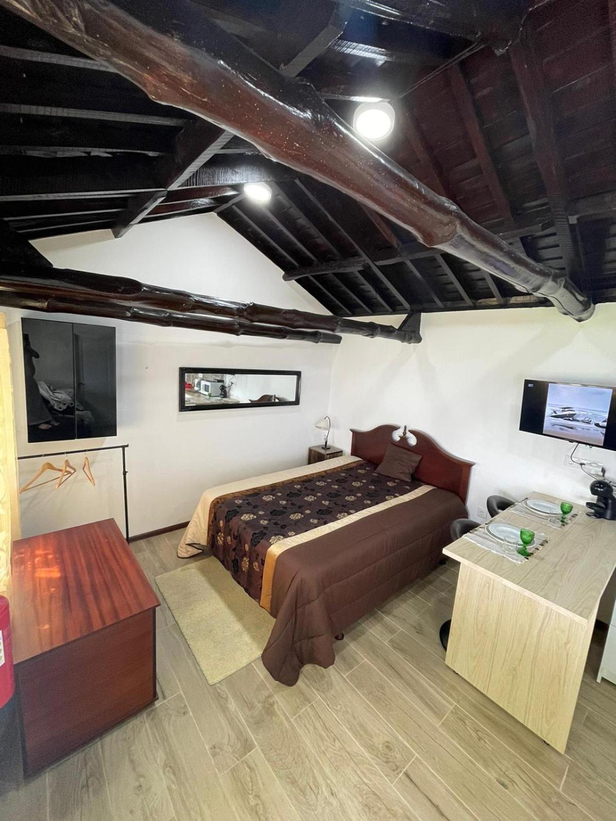 アングラ・ド・エロイーズモ Casa Da Avo Coutaヴィラ エクステリア 写真